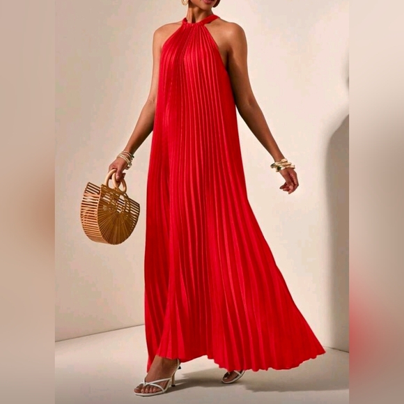 New Glam Halter Tie Pleated Maxi Dress Red - Picture 4 of 10